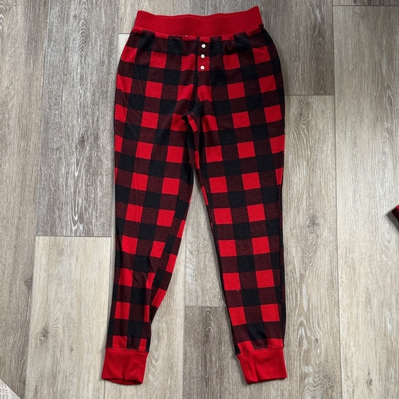 Stars Above Red and Black Plaid Pajama Set NWOT - Picture 4 of 5
